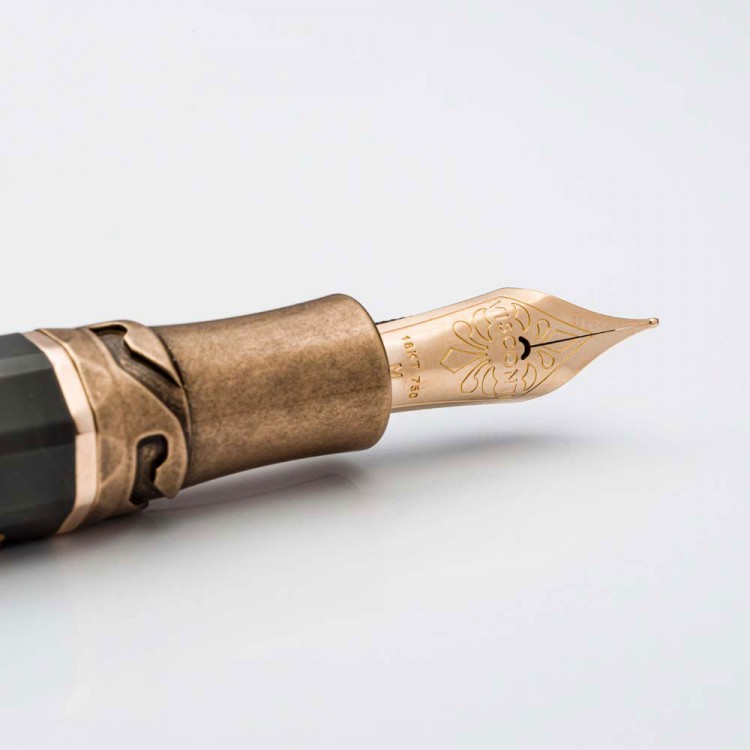 Перьевая ручка Il Magnifico Black Marble